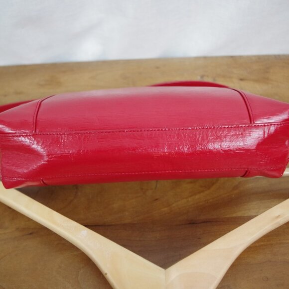 Cole Haan Red Patent Textured Leather Crossbody Purse - Picture 4 of 11